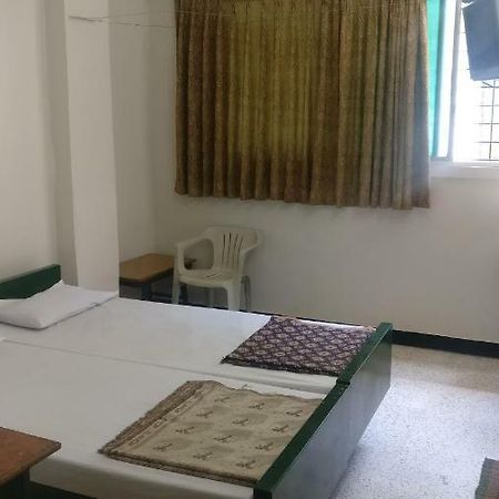Solanki Guest House Kolhapur Exterior foto