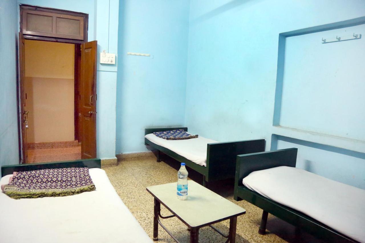 Solanki Guest House Kolhapur Exterior foto